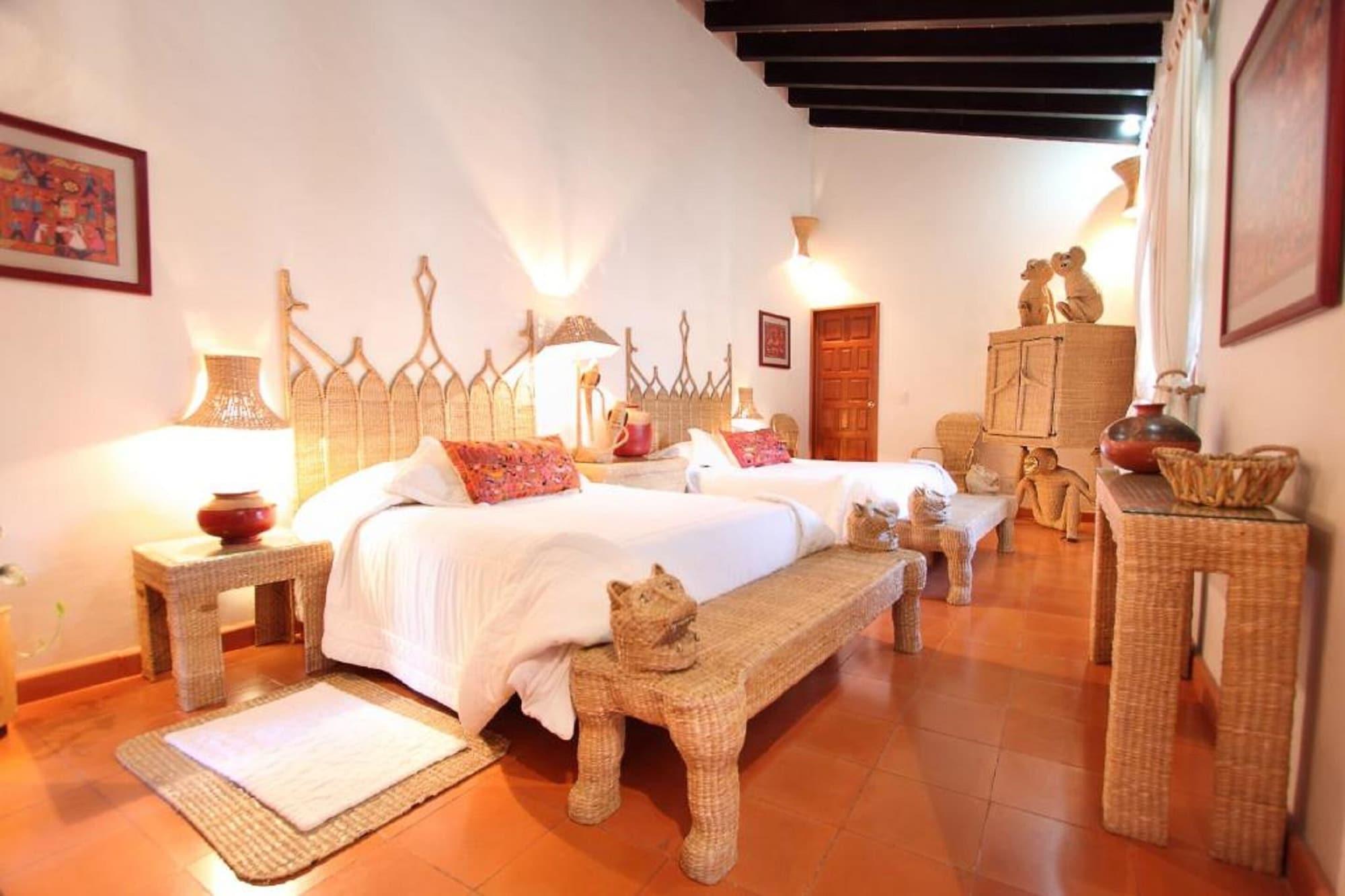 Hotel Boutique La Casa Azul เควนาวากา ภายนอก รูปภาพ