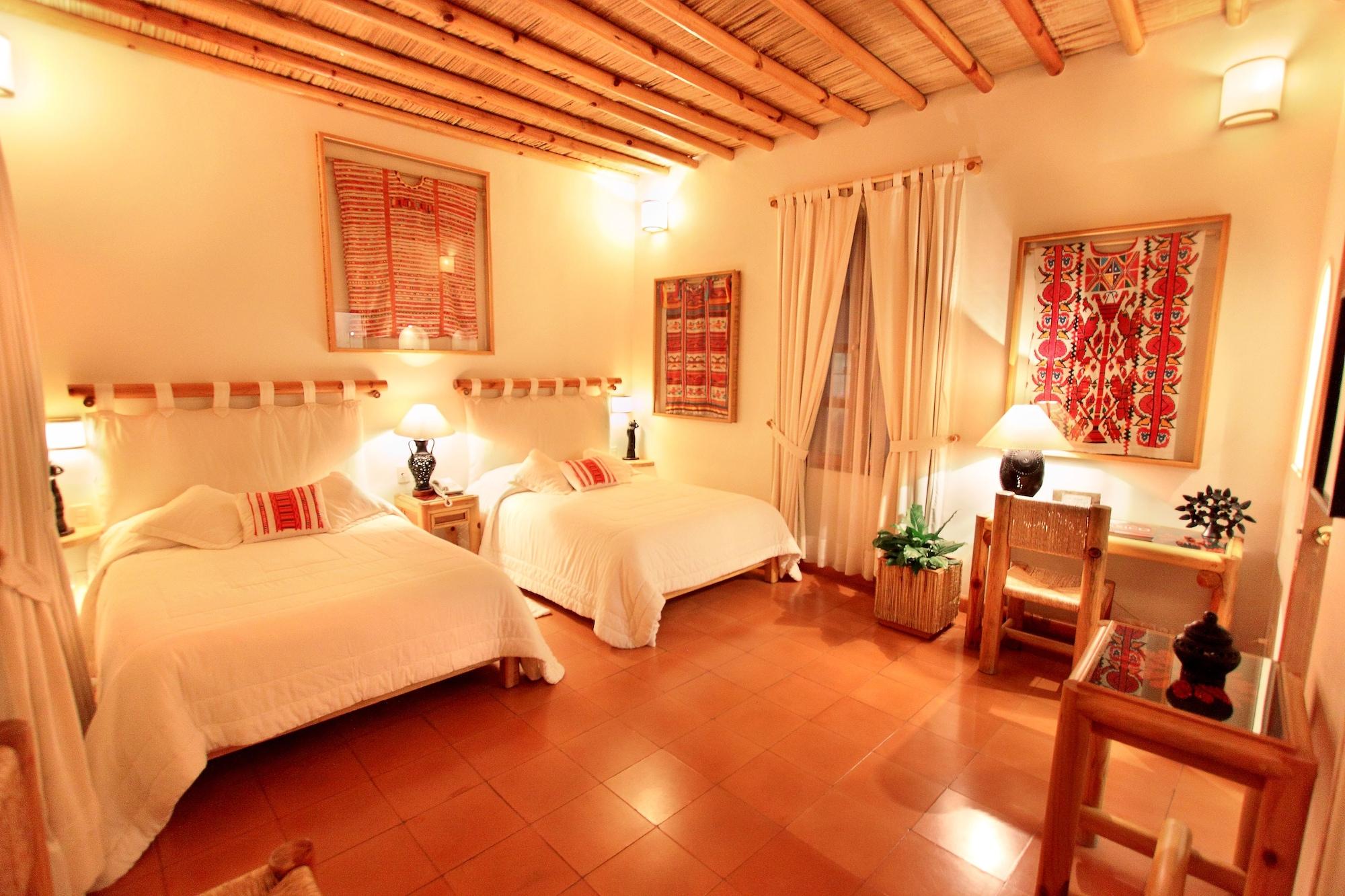 Hotel Boutique La Casa Azul เควนาวากา ภายนอก รูปภาพ
