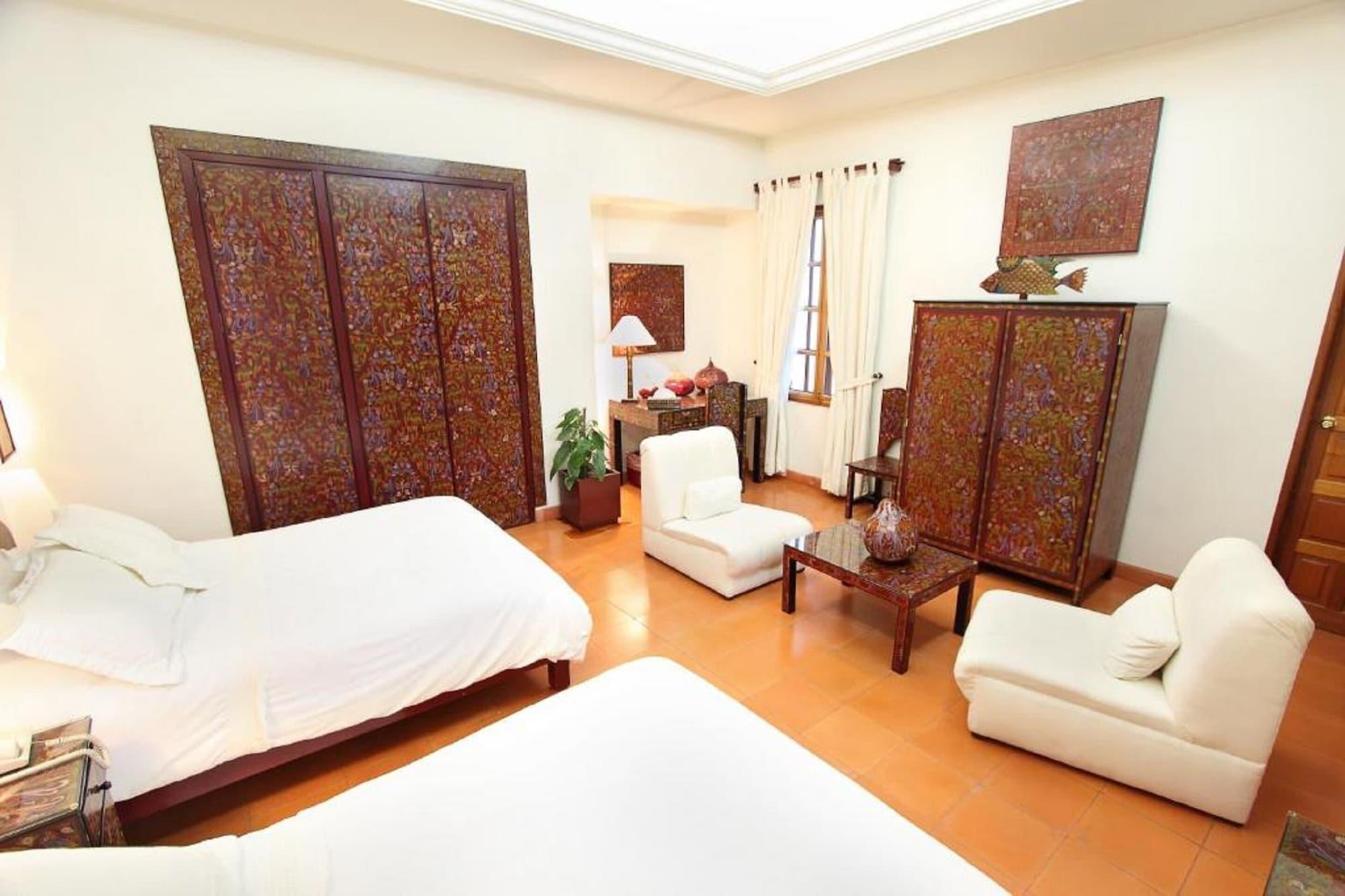 Hotel Boutique La Casa Azul เควนาวากา ภายนอก รูปภาพ