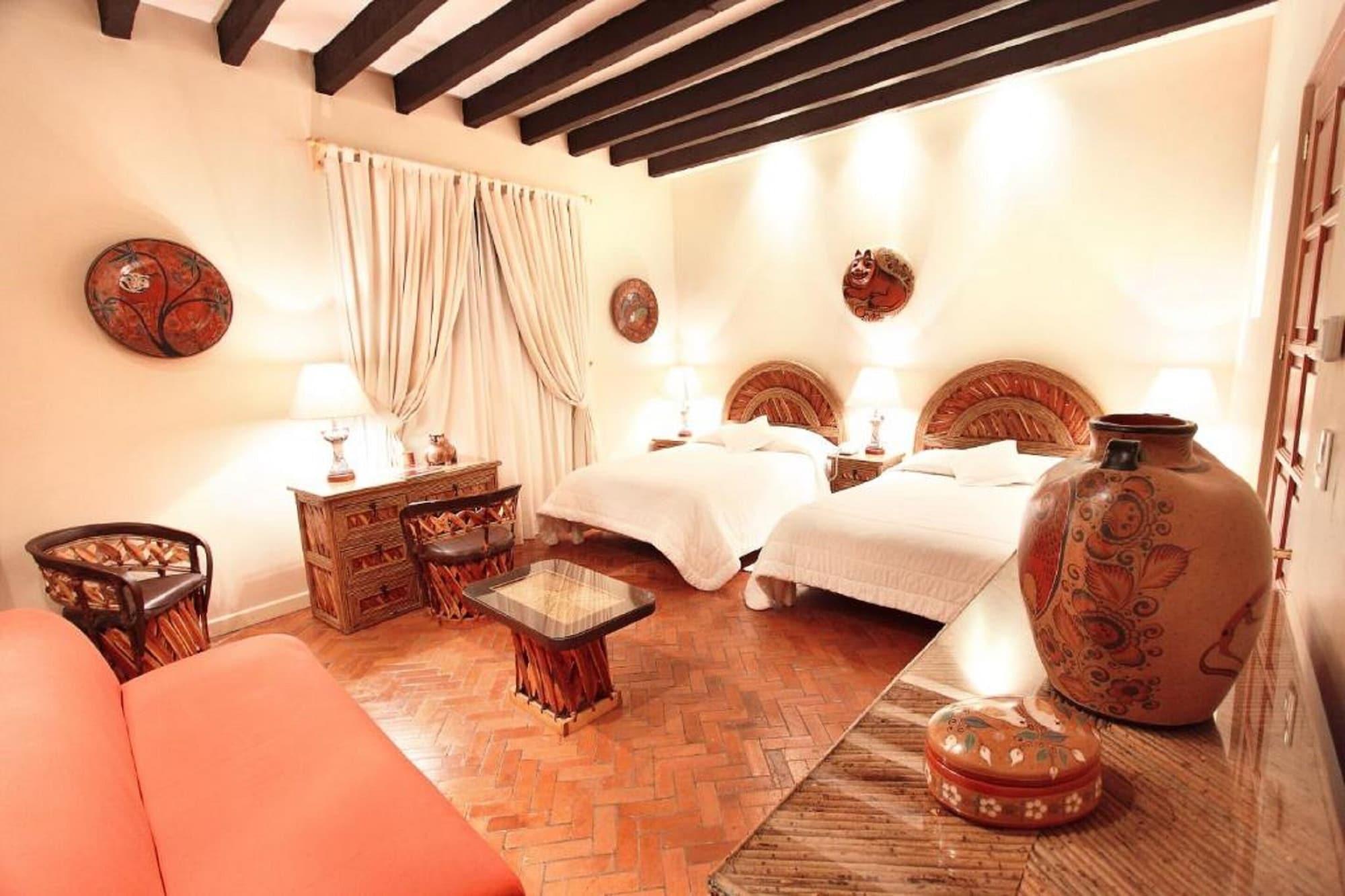 Hotel Boutique La Casa Azul เควนาวากา ภายนอก รูปภาพ