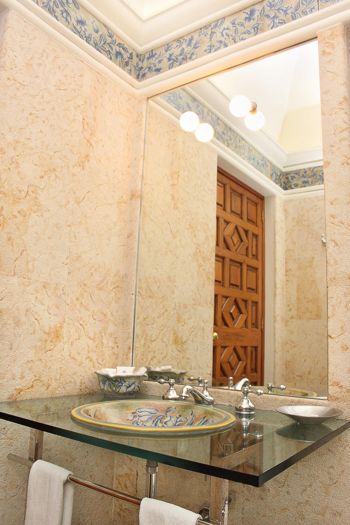 Hotel Boutique La Casa Azul เควนาวากา ภายนอก รูปภาพ